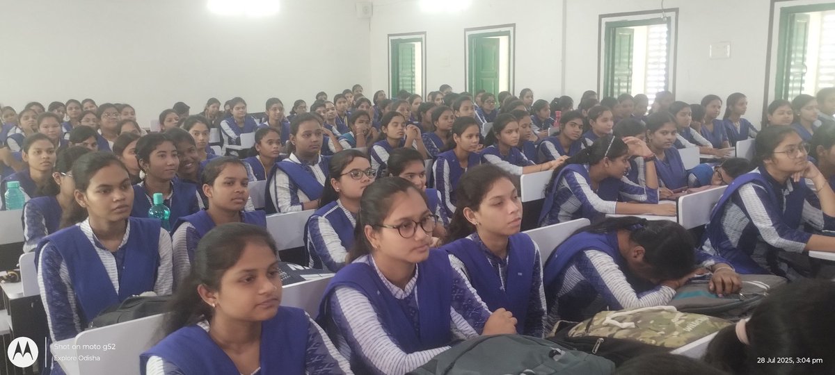Laxmi Narayan Boxi tweet media