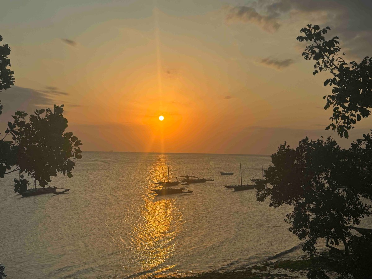 Spent last week in Fumba, Zanzibar as part of <a href="/_zanzalu/">ZANZALU</a>  - a pop-up city for web3 builders.

Was inspiring to connect with builders from around the world.
I’d heard a lot about Fumba Town - Tanzania’s first free tax zone, designed to attract foreign investment with plans to