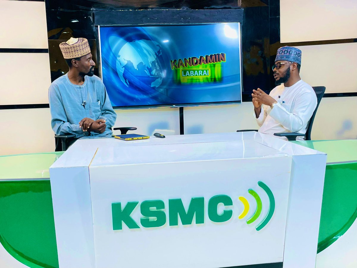 Mallam_jabeer's tweet image. Currently at the kaduna state media corporation television and radio stations where I am discussing about the issue of unemployment and other vital national issues.

We will continue to give our quota of contributions towards building a better country.

May Nigeria succeed.