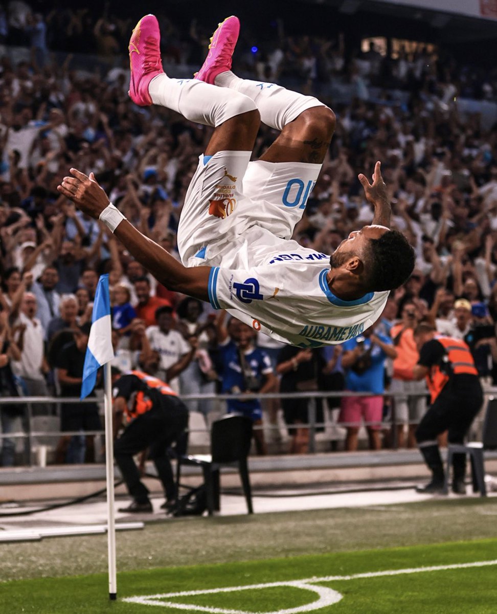 Be_OM13's tweet image. Plutôt renversant ce mercato de l’OM !!! 🤸‍♂️