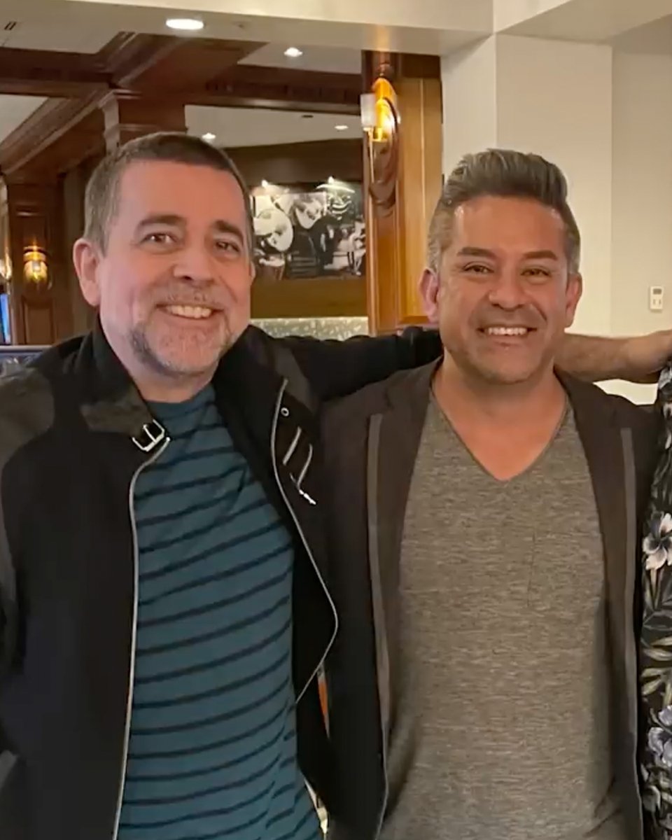 PadawanCollects's tweet image. Mike Quinn has spent 45+ years shaping unforgettable moments in Muppets, Pixar, ILM, and Star Wars. Now he’s teaching puppetry magic to the next generation. Always inspiring, always creative. 🌟 #StarWars #Puppetry