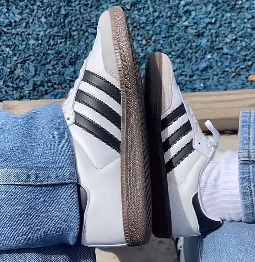 Onun küçük versiyonu olma işi..