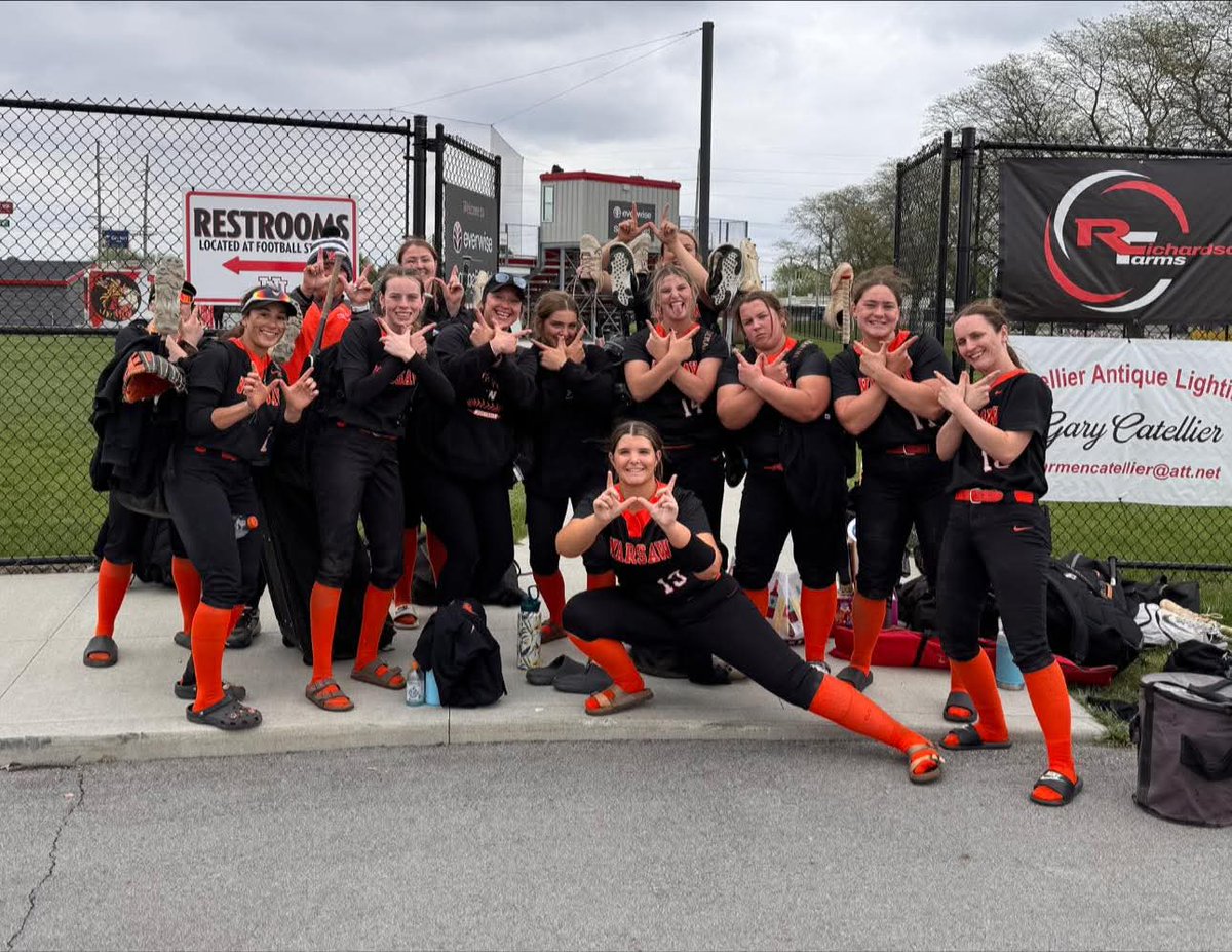 Freshman year was a blast! Can't wait for my sophomore year with my <a href="/WarsawSoftball/">WCHS Softball</a> team and coach Hilary Kiser 

<a href="/OneNationJustin/">Justin Hartsough</a> 
<a href="/riseupsports1/">Rise Up Sports Media</a> 
<a href="/IHSAA1/">IHSAA</a>