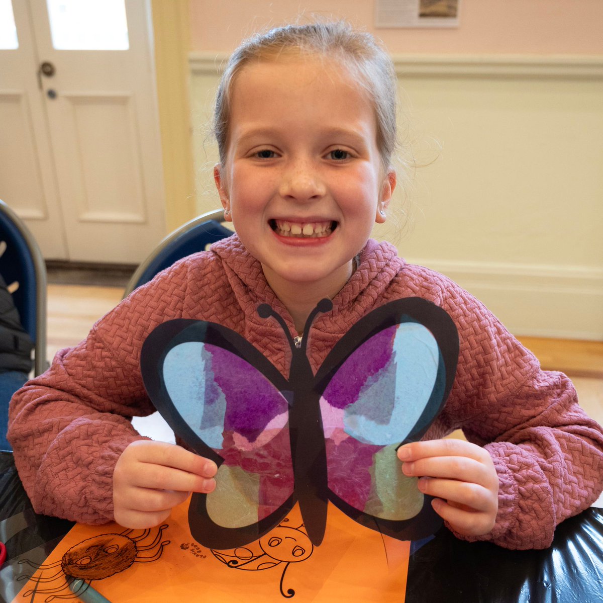 Almost all of our bookable summer activities are full! 🌞 There's limited spaces available for:

🏰 Tue 12 Aug – Summer workshop (Castle Gardens)
📚 Thu 21 Aug – Storytelling @ Lisburn Museum
🎨Thu 21 Aug – Summer workshop (Matisse Mats)

Book now: buff.ly/idSoxGD