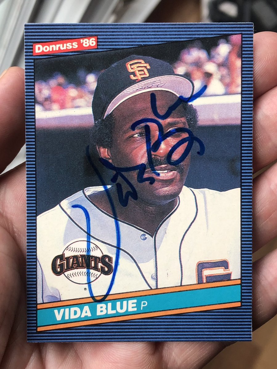 lunchmade's tweet image. Born on July 28th, 1949.
Vida Rochelle Blue Jr.
6x All-Star
3x World Series Champion (‘72–‘74)
AL MVP (‘71)
AL Cy Young Award (‘71)
AL ERA leader (‘71)
Pitched a no-hitter on 7/21/70
Pitched a combined no-no on 7/28/75
The southpaw’s ‘71 season was ELECTRIC!
1986 Donruss Auto