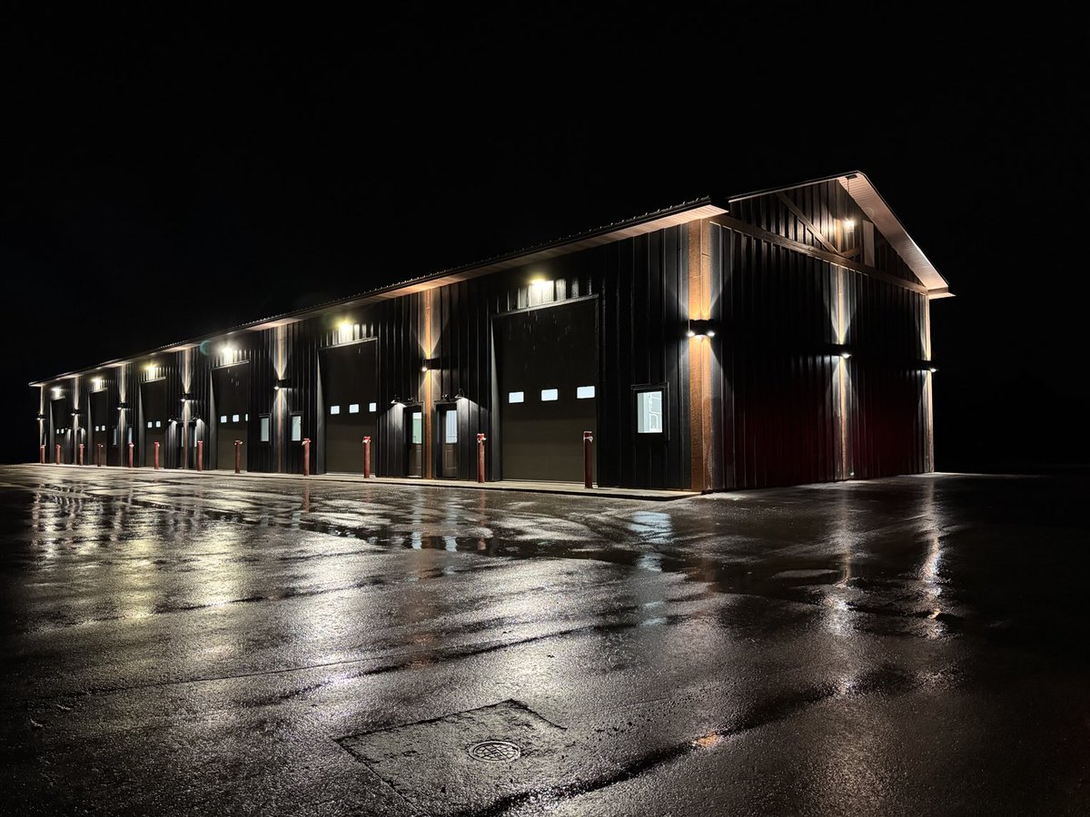 BoydDollansky's tweet photo. Lights, Camera, Action! Condo Suites Otsego is coming to life. #garagecondos #flexspaces  #mancaves #shesheds https://t.co/hcdcn6GfsX