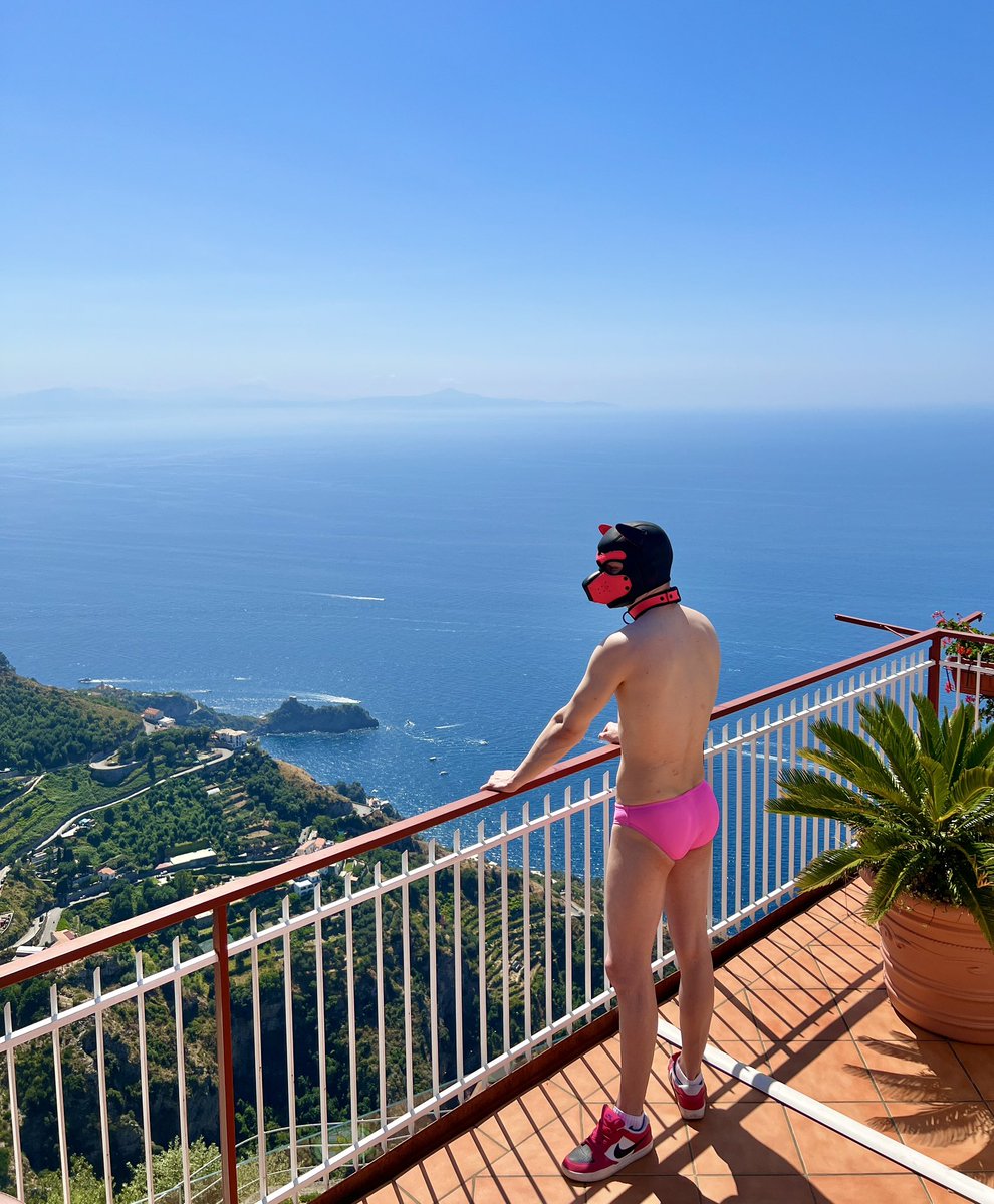 Come check out the view 👀