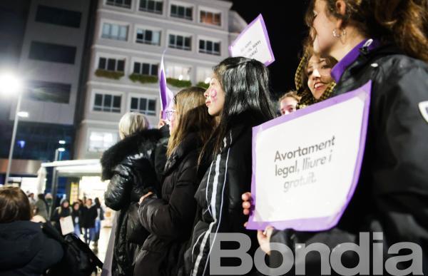 bondia's tweet image. Avortament i els drets del col·lectiu LGTBIQ+, en el punt de mira de Stop Violències i Diversand ift.tt/6wkBbxt