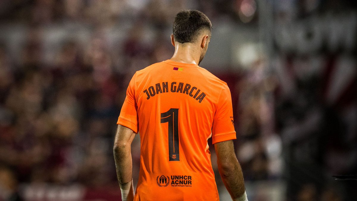 OnzeTv3's tweet image. 💪 OPTIMISME AMB LES INSCRIPCIONS
⏰ 23h @esport3
🎙️ Jordi Ramos
🗣️ @AinaCer, @CarlesFite, @mjhostalrich i @jordimartiras
🤓 @MarcMayola Academy
#OnzeE3
▶️ som3cat.video/Onze