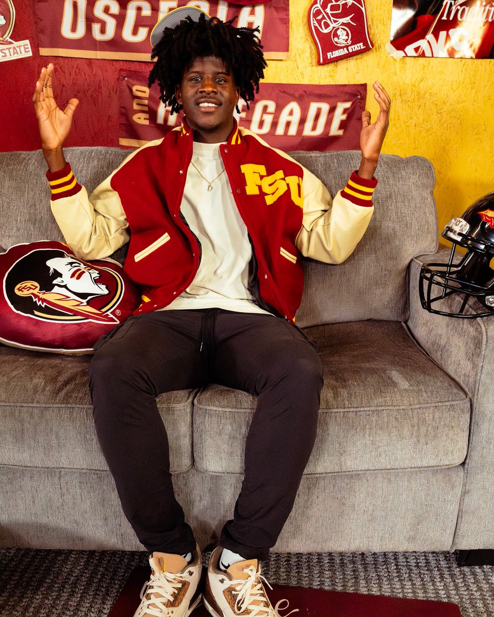 On3 Recruits (@on3recruits) on Twitter photo Florida pushed hard to flip FSU 4-star commit Darryon Williams, but he is sticking with the 'Noles🍢
“Every time I’m there it’s the same thing. No fake love. So it feels like I’m at home.”
More from <a href="/JohnGarcia_Jr/">John Garcia, Jr.</a>: on3.com/rivals/news/fl… Florida pushed hard to flip FSU 4-star commit Darryon Williams, but he is sticking with the 'Noles🍢
“Every time I’m there it’s the same thing. No fake love. So it feels like I’m at home.”
More from <a href="/JohnGarcia_Jr/">John Garcia, Jr.</a>: on3.com/rivals/news/fl…