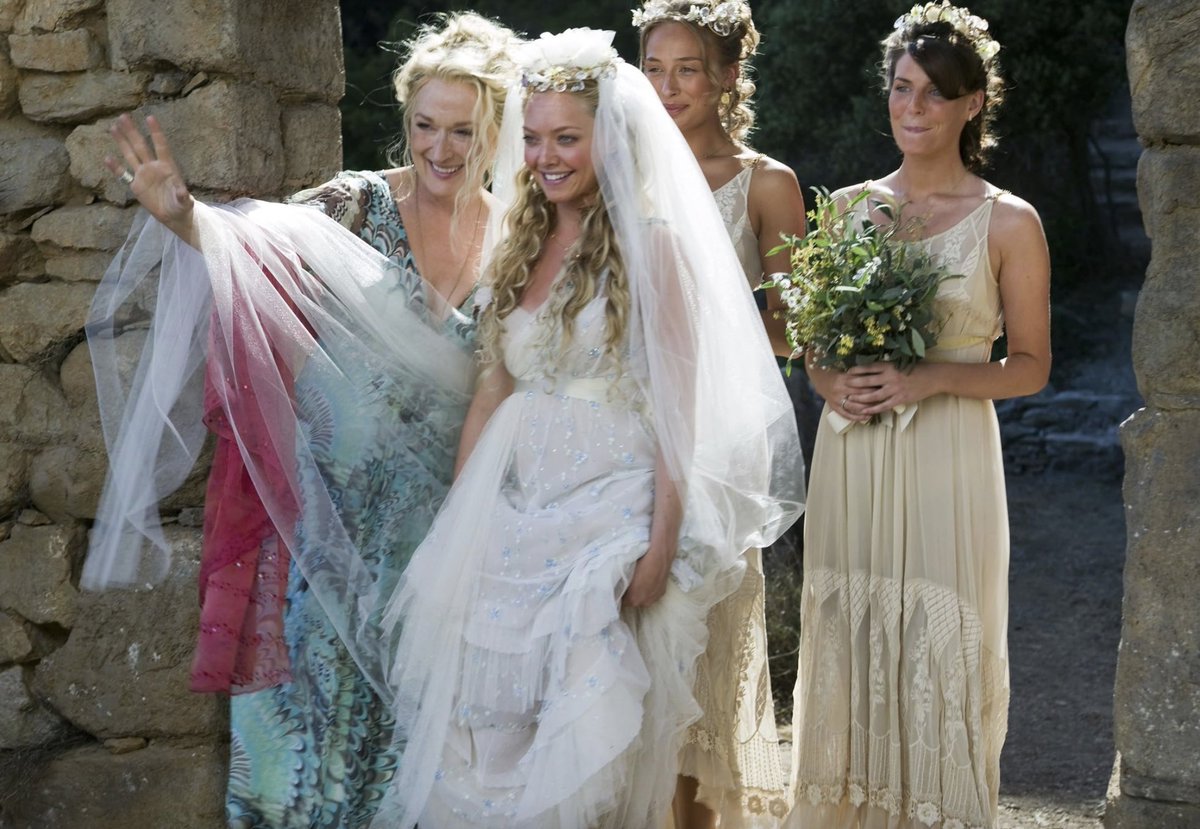 "May the rest of our lives be the best of our lives." 👰🏼‍♀️💙 MAMMA MIA is playing at Galaxy this Wednesday, don't miss it for the world! 💐 Get your tickets now.

🎟️:galaxytheatres.com/movie/MAMMA-MIA

#FlashbackCinema #MammaMia