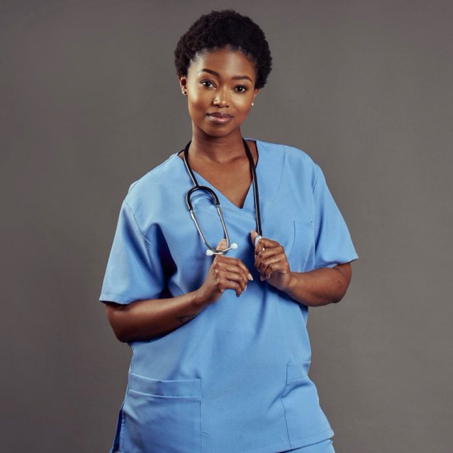 MazikodeThah's tweet image. Ngiyithandile indlela ezizwana ngayo izelamani zakwa Hlongwane. Zethu received such a warm welcome ekhaya ♥️ #HomecomingMzansi