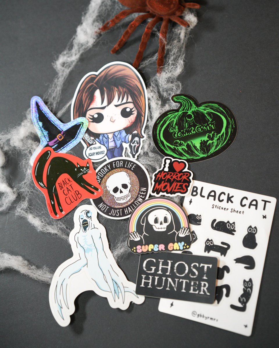 StickerGiant (@stickergiant) on Twitter photo 95 days and counting 🎃 95 days and counting 🎃