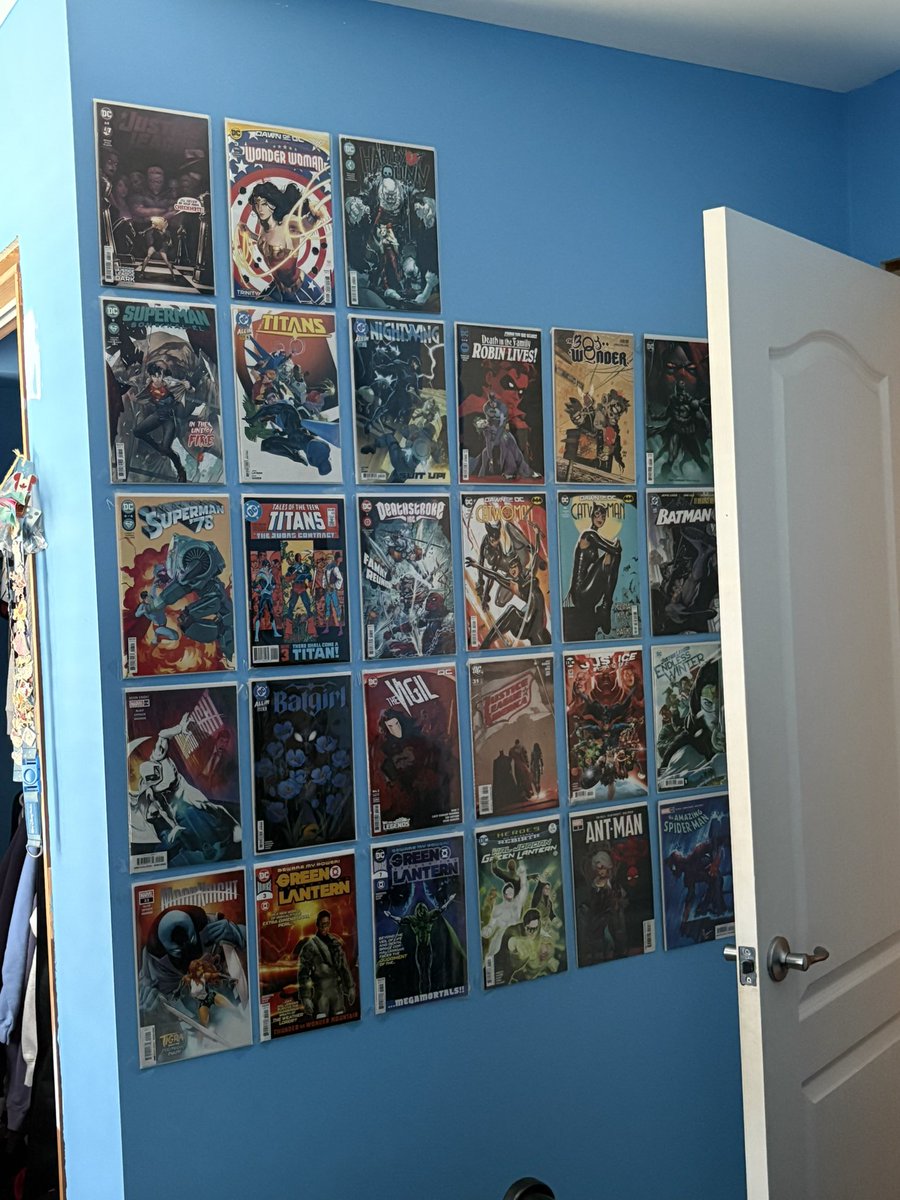 stxrdusted's tweet image. I need more comics but it’s coming along nicely 🙂‍↕️
