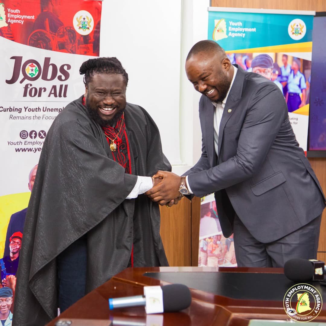 LuvFM995's tweet image. PHOTOS: The Youth Employment Agency (YEA) was honoured to receive Bishop Kwabena Boakye Asiamah, widely known as Ajagurajah, on a special courtesy call to our CEO, Malik Basintale, at the Agency&apos;s Head Office.

#LuvNews