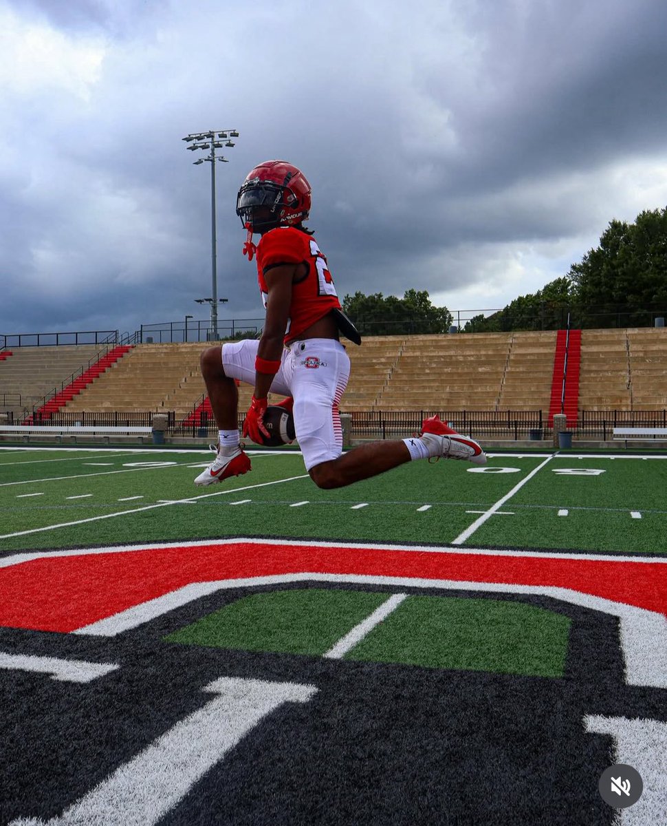 Braiden Howard | 3⭐️ DB (@_bray5x) on Twitter photo I’ve been nominated for Youth Athlete of the Year with <a href="/SInow/">Sports Illustrated</a> and <a href="/3BRAND/">3BRAND</a> 👏🏽
Voting starts today and I need your support 🙏🏽
Vote here: athleteoftheyear.org/2025/braiden-7…
<a href="/DangeRussWilson/">Russell Wilson</a> <a href="/footballopelika/">Opelika Football</a> <a href="/OpelikaCoach/">Bryan Moore</a> <a href="/PrepRedzoneAL/">Prep Redzone Alabama</a> <a href="/247recruiting/">247Sports Recruiting</a> <a href="/on3recruits/">Follow @Rivals</a> <a href="/AL7AFootball/">Alabama7AFootball</a> I’ve been nominated for Youth Athlete of the Year with <a href="/SInow/">Sports Illustrated</a> and <a href="/3BRAND/">3BRAND</a> 👏🏽
Voting starts today and I need your support 🙏🏽
Vote here: athleteoftheyear.org/2025/braiden-7…
<a href="/DangeRussWilson/">Russell Wilson</a> <a href="/footballopelika/">Opelika Football</a> <a href="/OpelikaCoach/">Bryan Moore</a> <a href="/PrepRedzoneAL/">Prep Redzone Alabama</a> <a href="/247recruiting/">247Sports Recruiting</a> <a href="/on3recruits/">Follow @Rivals</a> <a href="/AL7AFootball/">Alabama7AFootball</a>