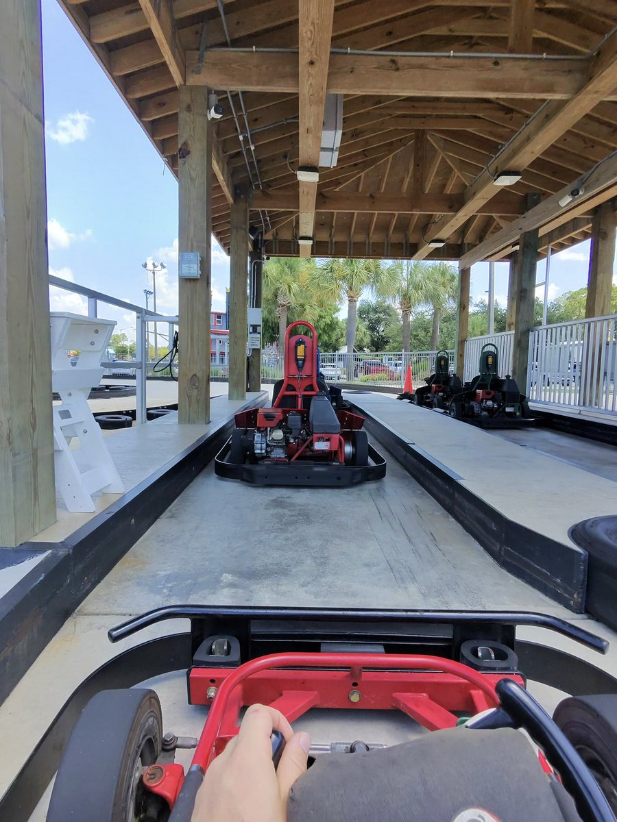 About to absolutely work these kids on these tracks here on vacation..