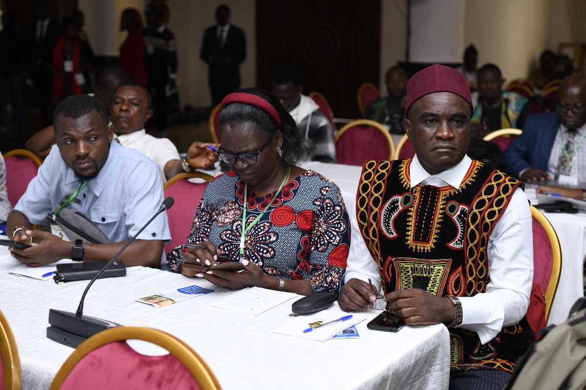 AAWConference's tweet photo. Over 350 delegates from Africa and beyond present at Day 1 of the 9th Africa Animal Welfare Conference.
#AAWC2025 #AAWConference #AnimalWelfareAfrica #CameroonForAnimalWelfare #YaoundéForWelfare #AfricaForAnimals #SustainableFuture #AnimalWelfareAction2025 https://t.co/uPEbVnjOSk