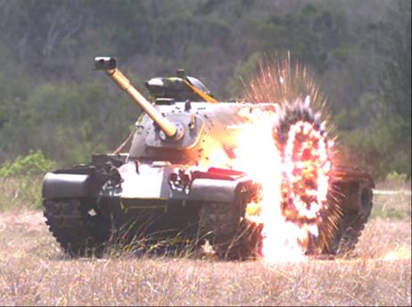 In HEAT projectiles there is no "jet of liquid metal." What happens is that the pressure of the explosive deforms the cone that is molded with the pressure, becoming more ductile, resembling a jet. the temperature is not even capable of reaching the melting point of the metal.