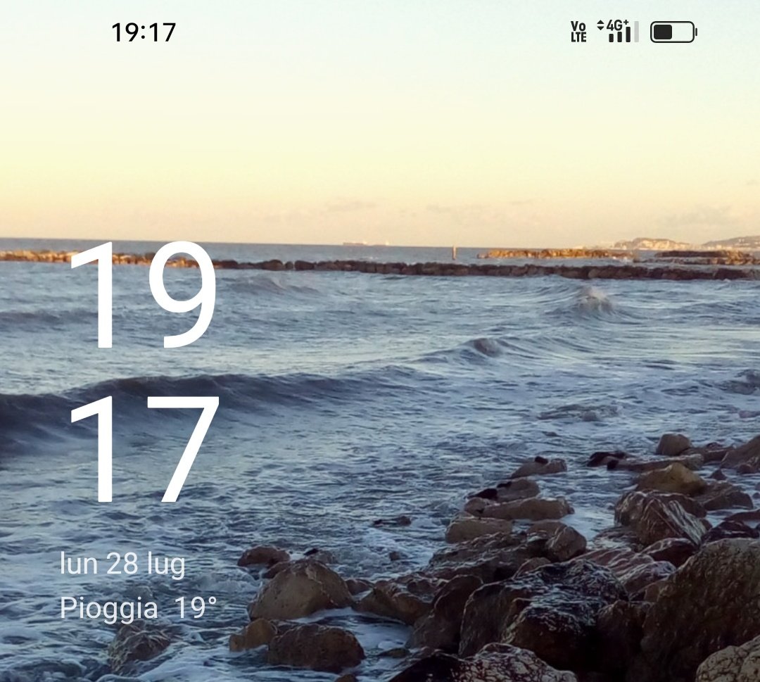 Msimona69's tweet image. Stasera bistecche e di maiale e purè 
Perché al 28 di luglio fa un caldo boia e io sono masochista 

#riscaldamentoglobale