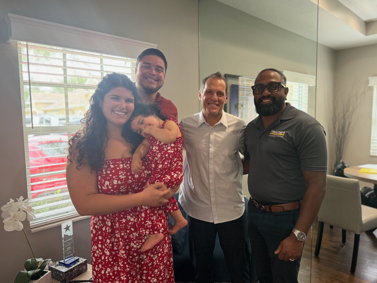 storchmortgage's tweet photo. Home sweet home for the Dominguez Family! ❤️
First-time buyers ➡️ proud homeowners 🏡✨
Huge thanks to #AlvinSatram with #Weichert for the trust &amp; teamwork 🙌🏽
Ready for your turn?
📲 813-616-8844 | https://t.co/Y53WLFhUHf
#tampahomes #justclosed #storchmortgageteam https://t.co/qgky7UVbOD