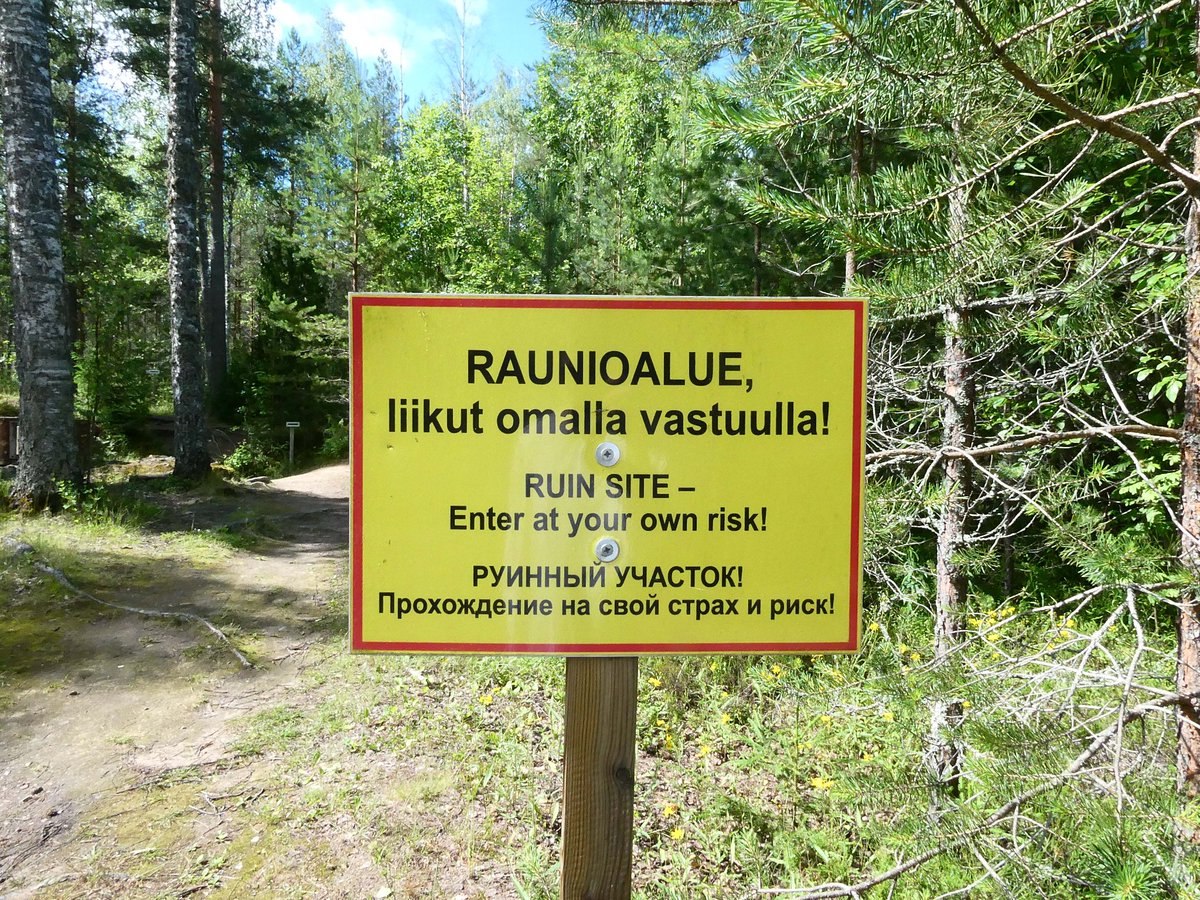 half__watt's tweet image. Old machine gun in SE finland