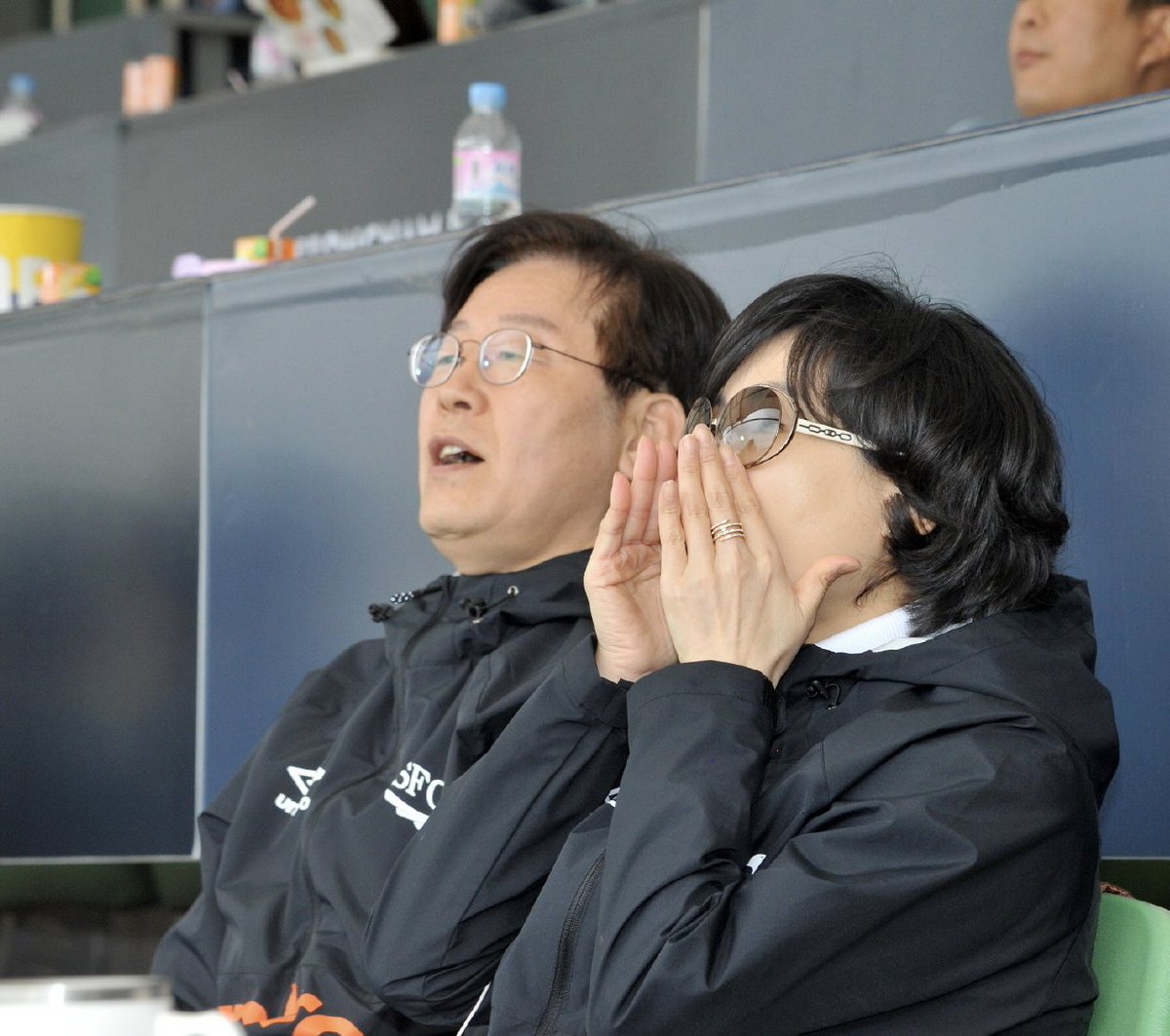 haeek0's tweet image. 축구보러간잼혜경…느낌너무좋네