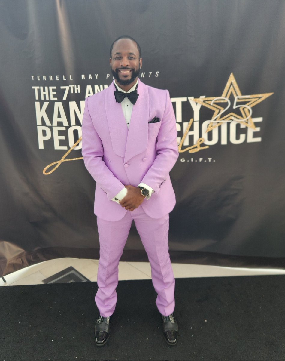 Material Opulence (@mo_opulence) on Twitter photo Dapper again yesterday, but this time during an afternoon amongst the town's notable businesses and movers at <a href="/KCPCAwards/">The Kansas City People's Choice Awards</a>. A win for <a href="/MO_Opulence/">Material Opulence</a> despite the results. Back to work we go!!!
#KCPCA #WhatsYourMO #ThatsMyMO Dapper again yesterday, but this time during an afternoon amongst the town's notable businesses and movers at <a href="/KCPCAwards/">The Kansas City People's Choice Awards</a>. A win for <a href="/MO_Opulence/">Material Opulence</a> despite the results. Back to work we go!!!
#KCPCA #WhatsYourMO #ThatsMyMO