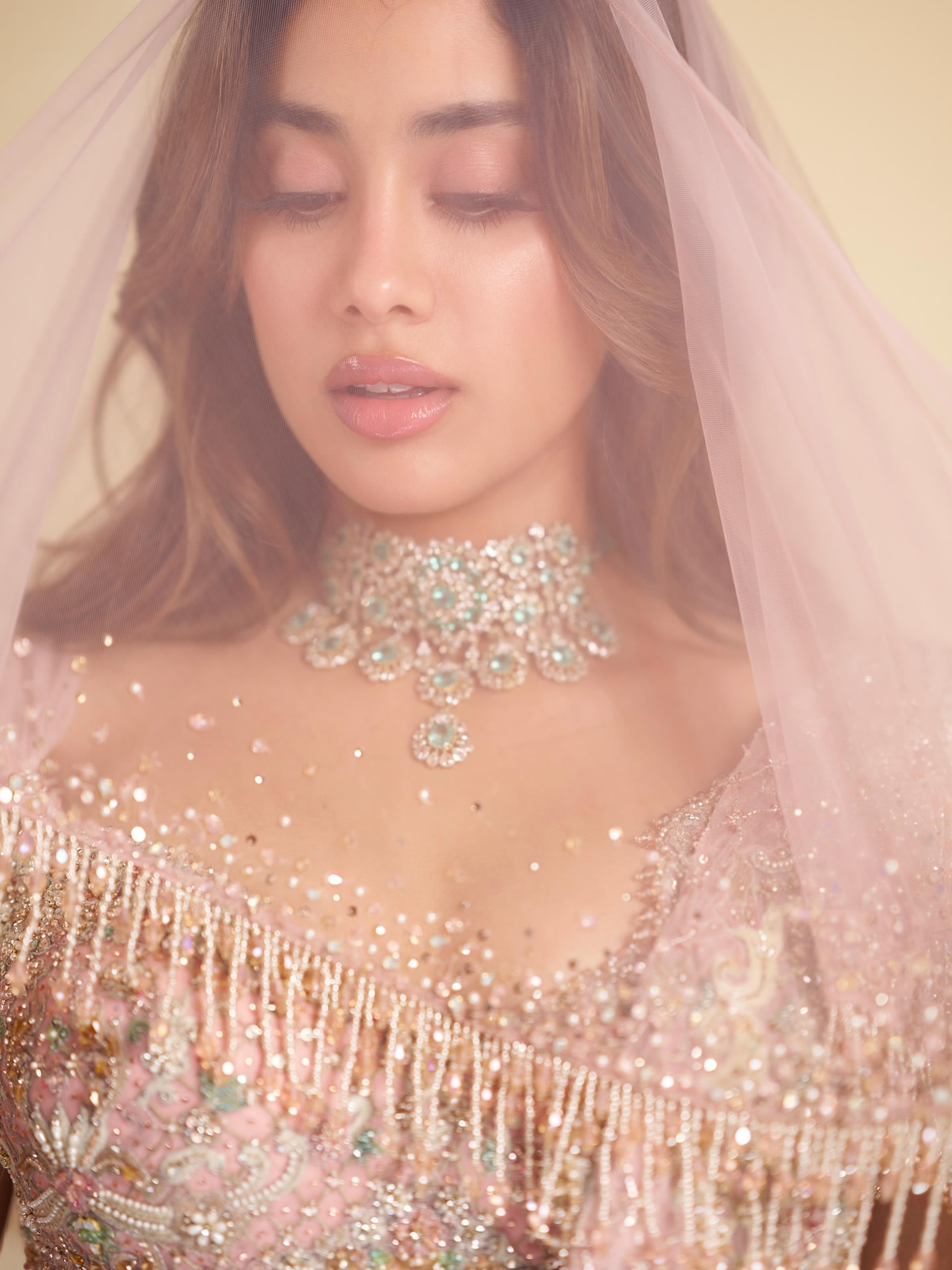 Gw9gaGebUAEVPp5?format=jpg&name=large