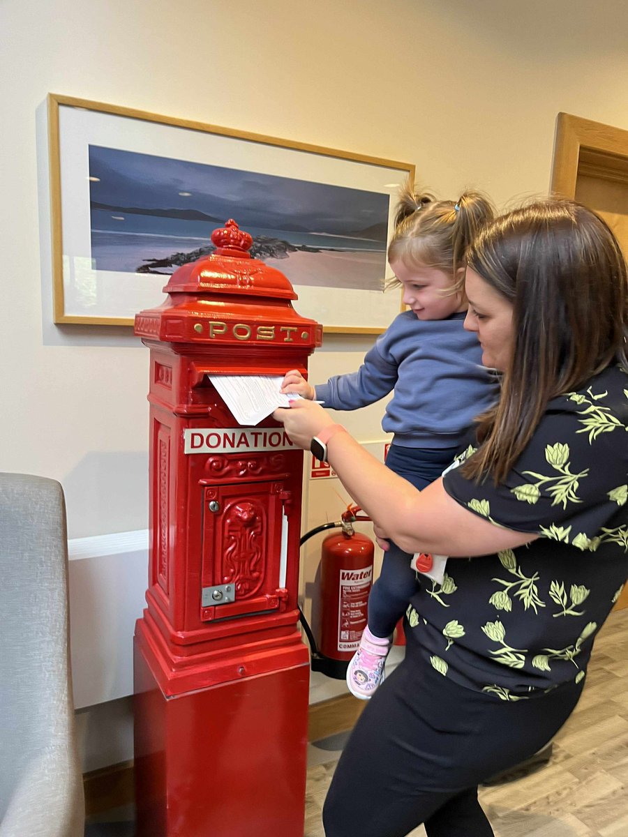 StAndrewHospice's tweet image. We had a lovely couple of visitors today along with their amazing childminder Linda Sneddon, who recently took part in two of our campaigns, the Teddy Bears Adventure and Midnight Walk. We were able to give them a guided tour of the hospice as a thank you. #ourpatrons #dogood