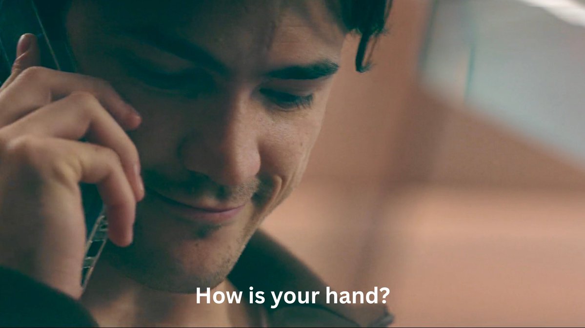 Adrii_Nagy's tweet image. he cares about roque and his hand so much i wanna sedate myself 😭😭 he is EXACTLY the kind of boyfriend roque deserves and i’m so happy he’s got it