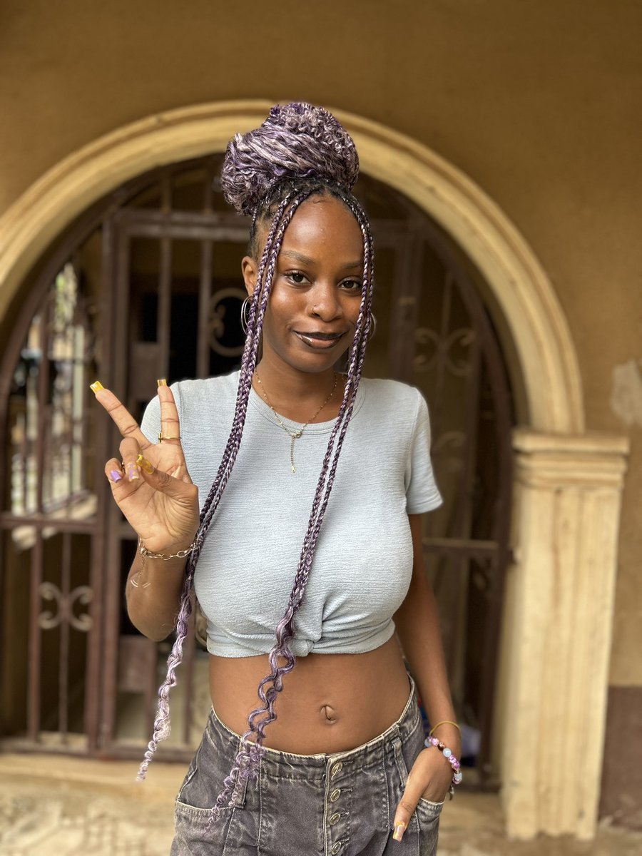 Zoyablooms's tweet image. A MUG.