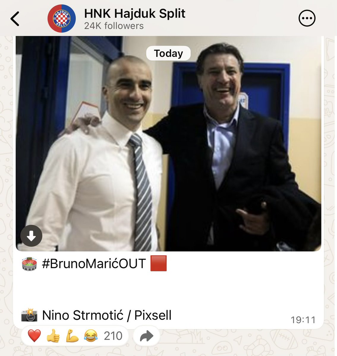 Vide_Rapula's tweet image. Svi su drugi pošli naprid,
Samo ti mi dođi nazad