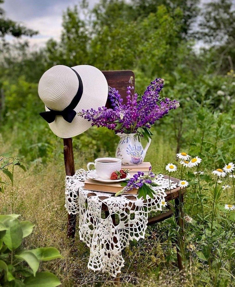 maria_fragata's tweet image. Afternoons are the time of the day in which you can slow down and take a breather. 💜
