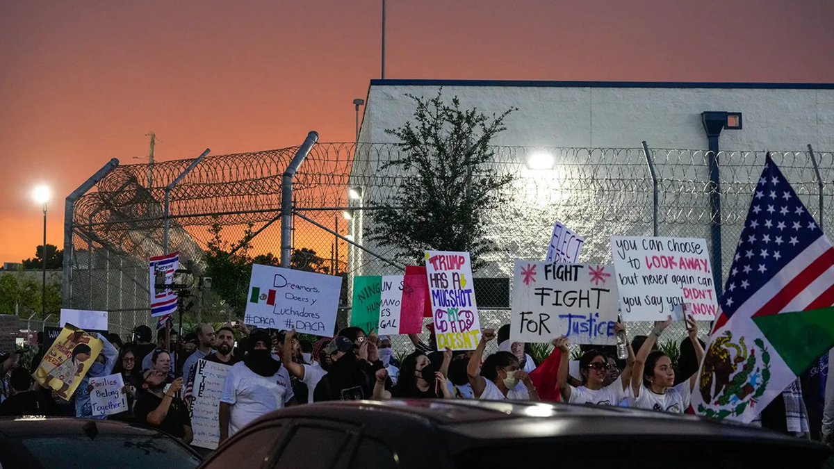 IRLILaw's tweet image. ICE arrests over 200 illegal alien child sex offenders in Houston area in past 6 months
foxnews.com/us/ice-arrests…
via @FoxNews @PilarFOXNews