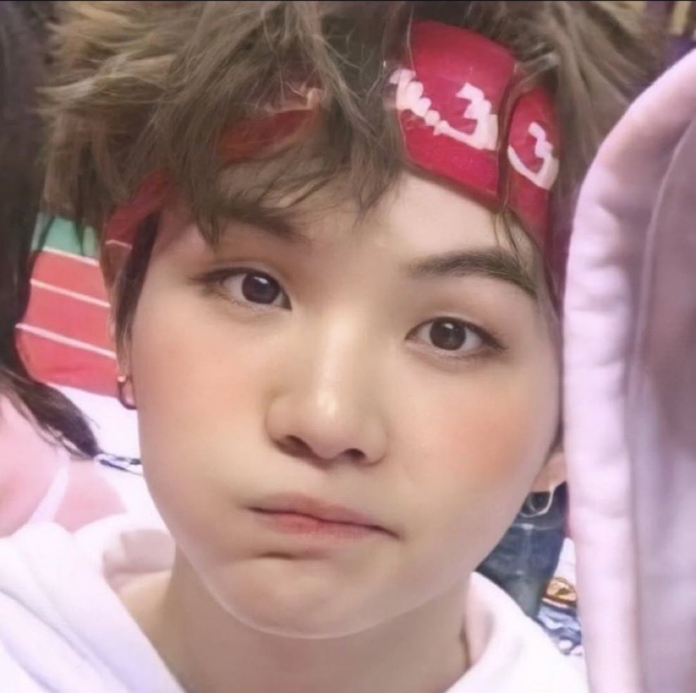y00ngipurrs's tweet image. 7 days bad luck if u dont boop his nose