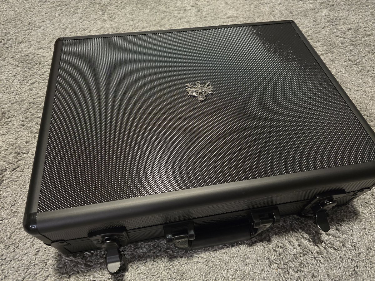 aWiseMoose's tweet image. Thank you @crkdgg for this lovely gift to commemorate the launch of the Les Paul! I can't wait to see what else you have in store for us in this "beginning of a new golden age for rhythm gaming" #CRKDaffiliate