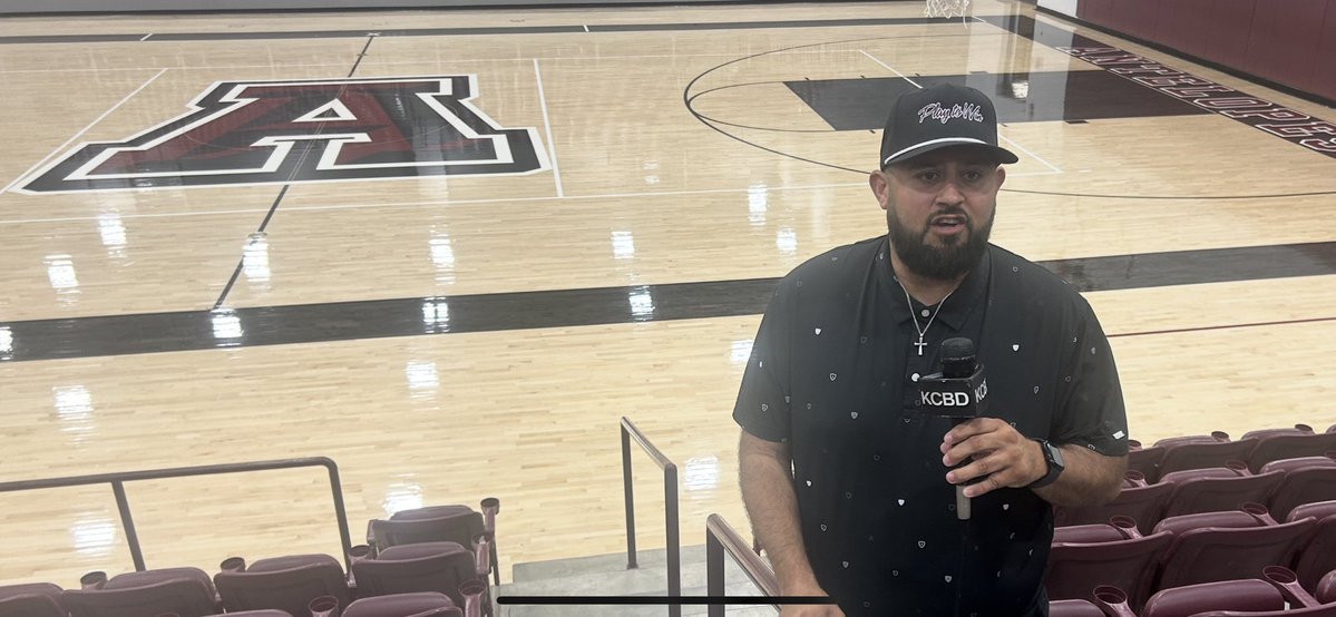 pchristy11's tweet image. Out in Abernathy where Adam Zepeda was school board approved this morning to be the new Girls Basketball Coach at Abernathy!

Zepeda was at Floydada the last 8 years as the Lady Winds Basketball Coach and before that he coached the Whirlwinds Boys Basketball program.