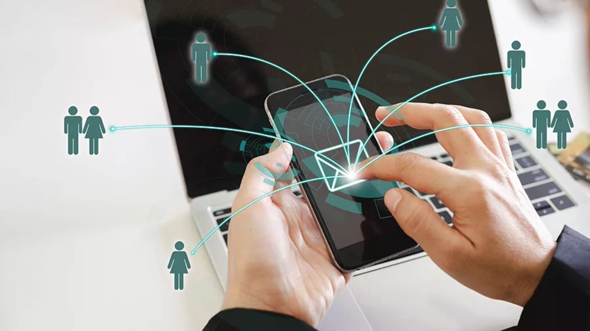 📱 Breaking: Roofing contractors using SMS are seeing serious revenue growth. Discover the texting strategies driving roofing business success ⬇️
brnw.ch/21wUufm
#RoofingBiz #SMS #ContractorLife