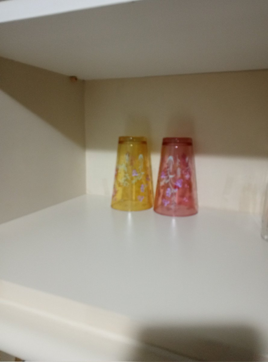 Dexstar_2418's tweet image. THE ONLY BIG GLASSES LEFT IN THE KITCHEN