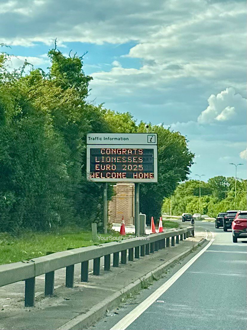 All the electronic signs along the A127 were changed to display welcome home messages for the Lionesses to see, as they travelled on their coaches from Southend Airport!