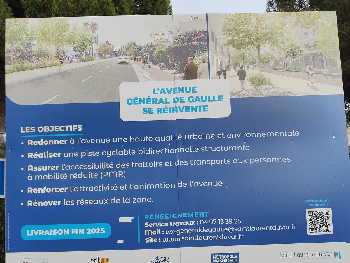 Vélo du Marais 🚴🌹 tweet media