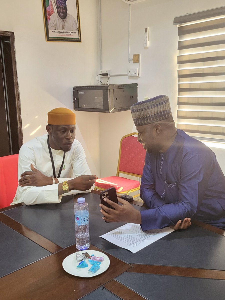 abduldanja87's tweet image. After a fruitful discussion with @dayoisrael APC NYL regarding Katsina State Youths.
Important deliberation is coming up in Sha Allahu.
Sarkin Adon Danja the Ist