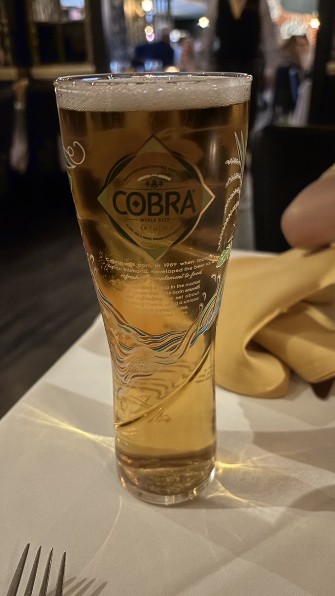 TheRealJamieKay's tweet image. Waiting for my vindaloo. 

Cheers!
