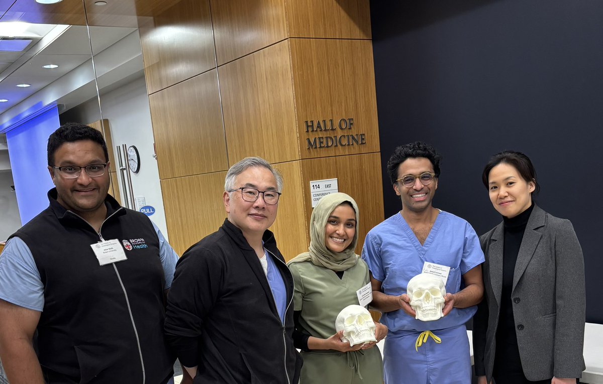 Privilege to help train the next generation of neurosurgeons at our regional <a href="/SNS_Neurosurg/">Society of Neurological Surgeons</a> neurosurgery intern boot camp in Boston.  Thank you organizers, faculty, interns, &amp; sponsors - was a phenomenal event!  Especially excited for our interns <a href="/BrownNSGY/">Brown Neurosurgery</a> <a href="/BrownUnivHealth/">Brown University Health</a>!