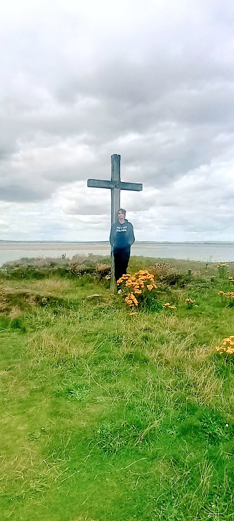 Mschatnoir's tweet image. St prayed here in peace