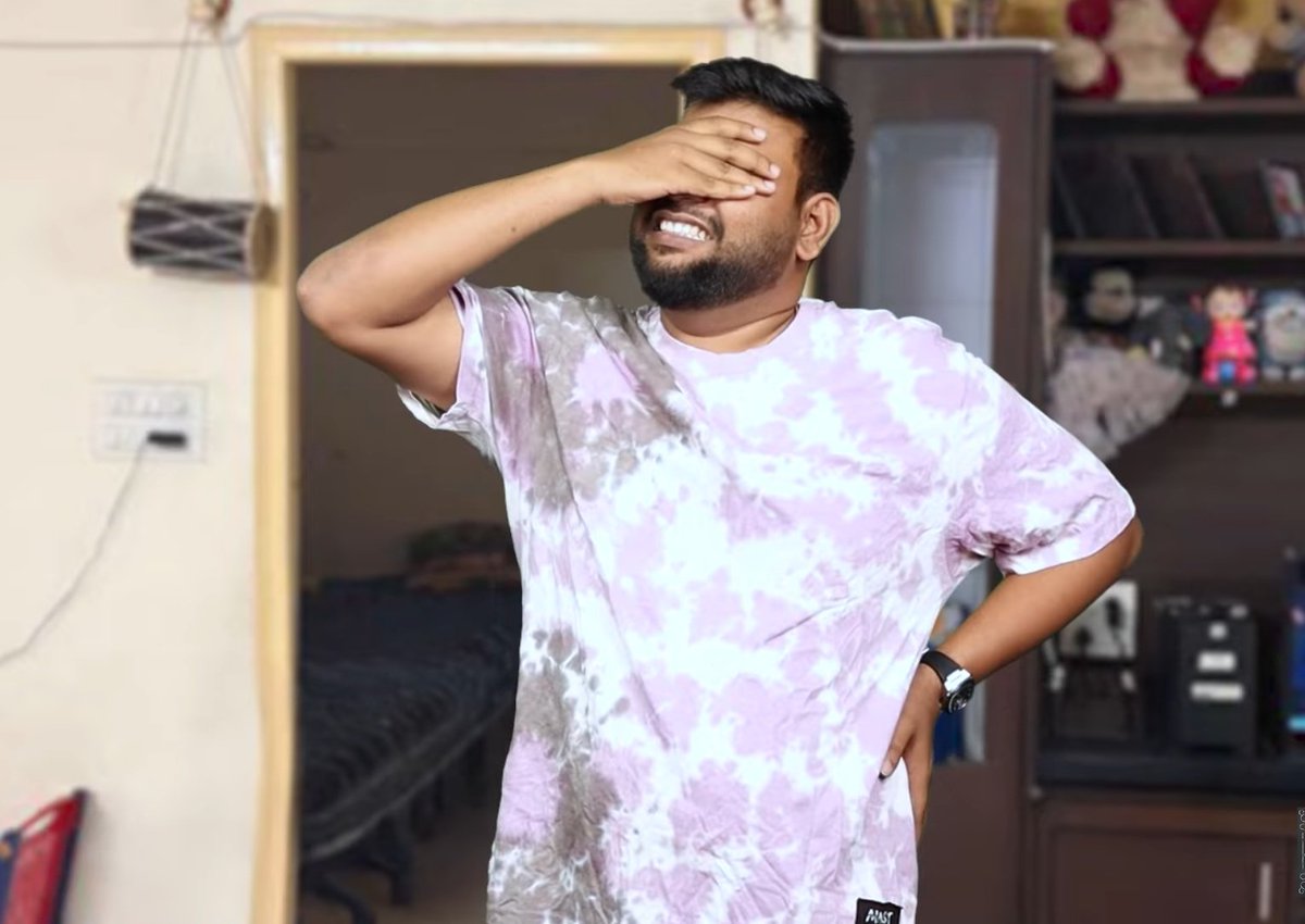 MrBatman07's tweet image. சினிமாலயே இருந்திருந்தா அடுத்த 15-20 வருஷத்துக்கும் நம்ம ராஜ்ஜியமாவே இருந்துருக்கும்... இப்படி அரசியலுக்கு வந்து ஒண்ணுத்துக்கும் உதவாத நாய்ங்க கூடலாம் சண்டப்போட வச்சிட்டியேன்னா 😷 @TVKVijayHQ