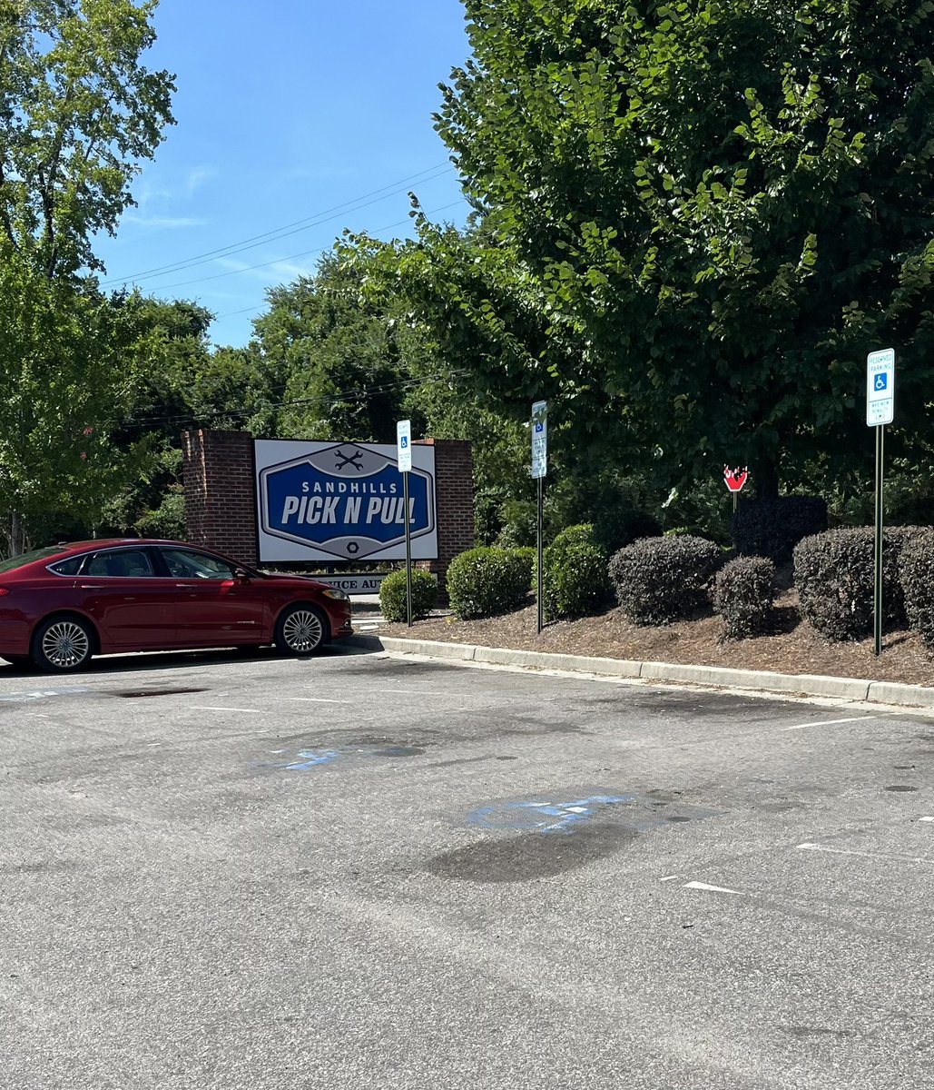 RandomCSM's tweet image. Field Trip to the pick and pull. This is how I start my three weeks of leave. 😆