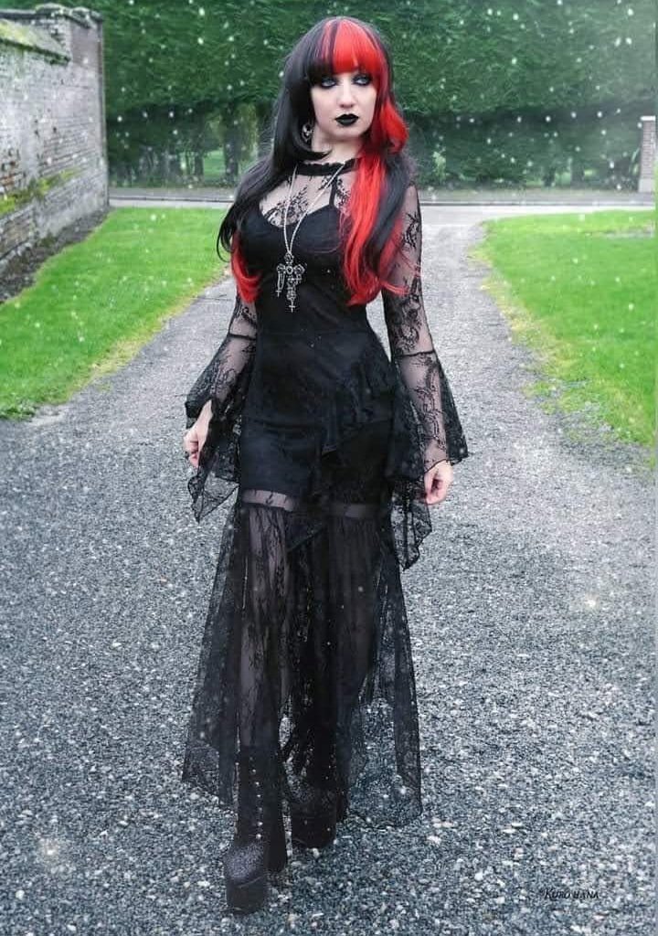 SamySpellcaster's tweet image. #Lovethedress