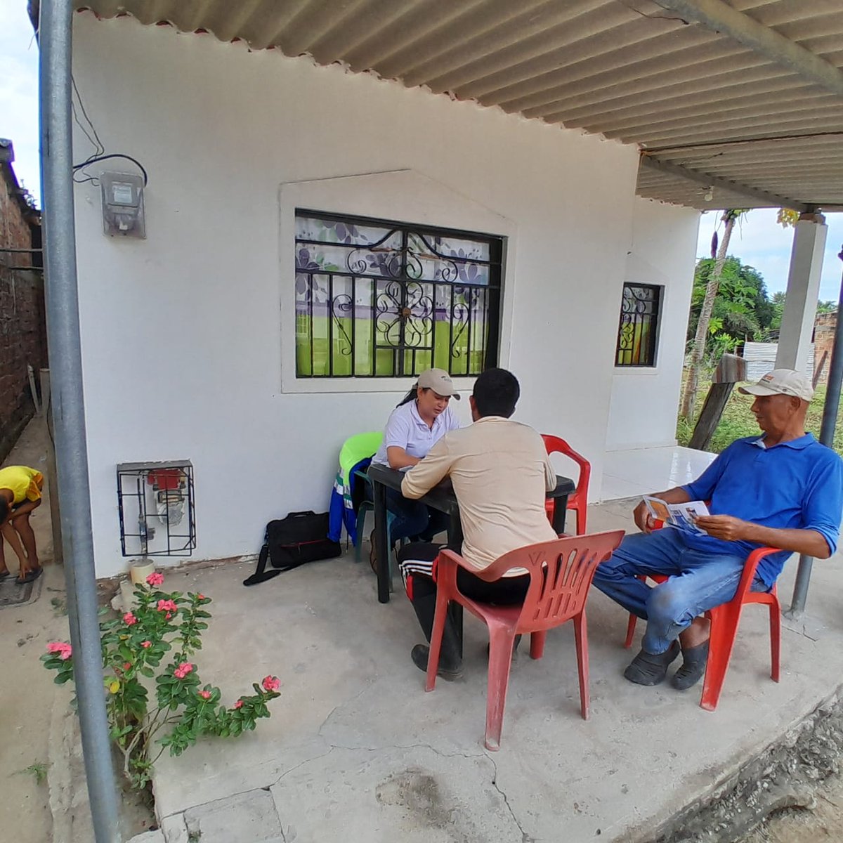 Estuvimos en el corregimiento de Cauca con nuestro programa #AqualiaAlBarrio 💧

Tuvimos punto de atención y visitamos casa a casa para hablar con la comunidad sobre la importancia del buen uso del agua y dimos a conocer nuestros planes para que los usuarios se pongan al día.